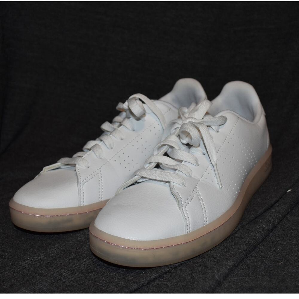 Adidas Women's 7.5 Advantage Tennis Shoes Sneakers FY6032 White